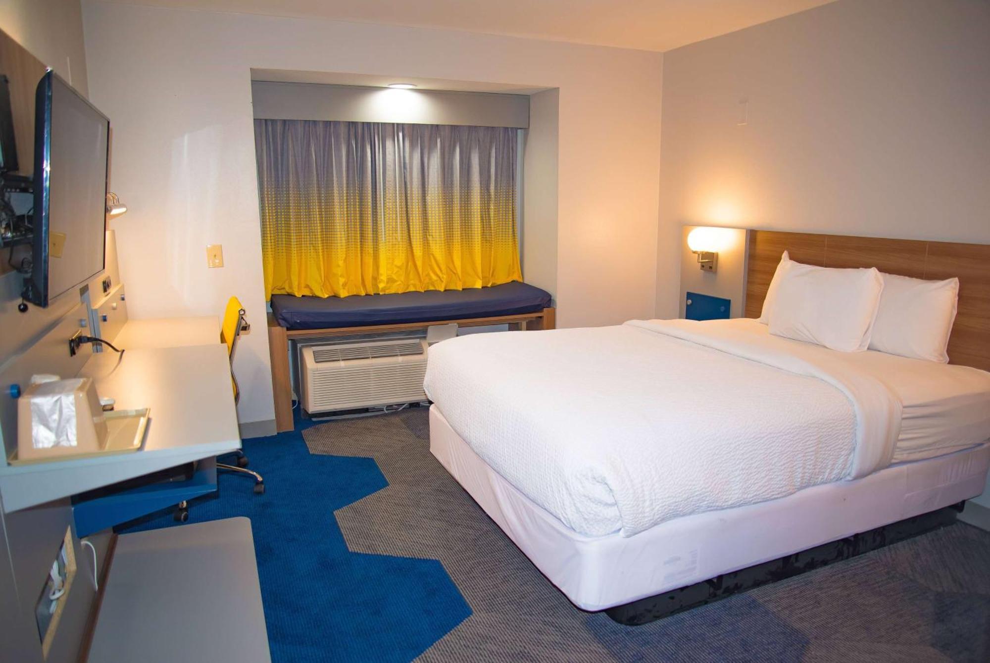 Microtel Inn & Suites By Wyndham Daphne Eksteriør bilde